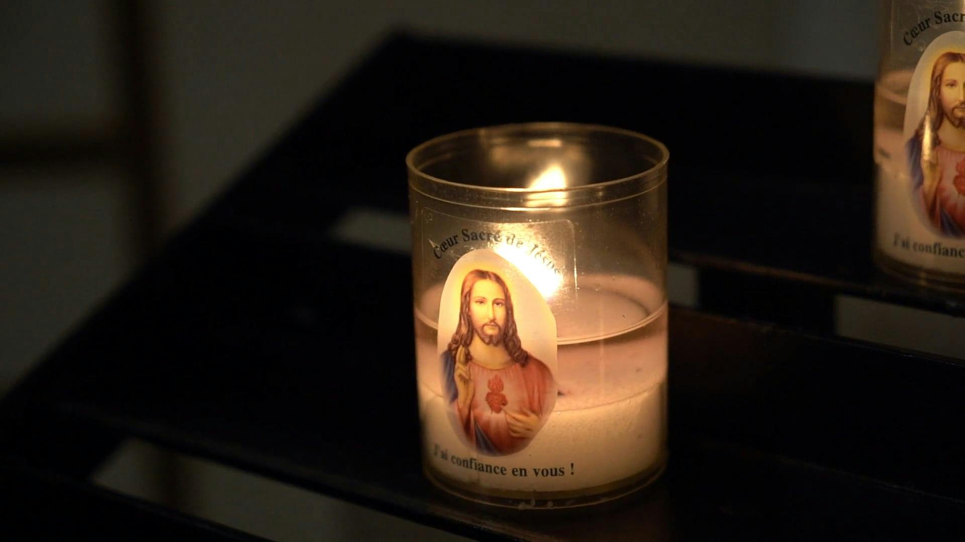 Бесплатные стоковые видео на тему баночка свечи, бог, вера