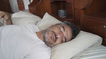 没睡醒视频素材