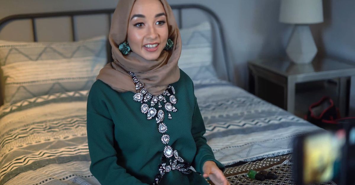 Blogger Islamic Designer Muslim Blogger Making a Video Free Stock Video Footage, Royalty-Free 4K ...