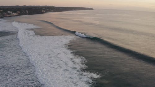 Waves Breaking In The Shoreline