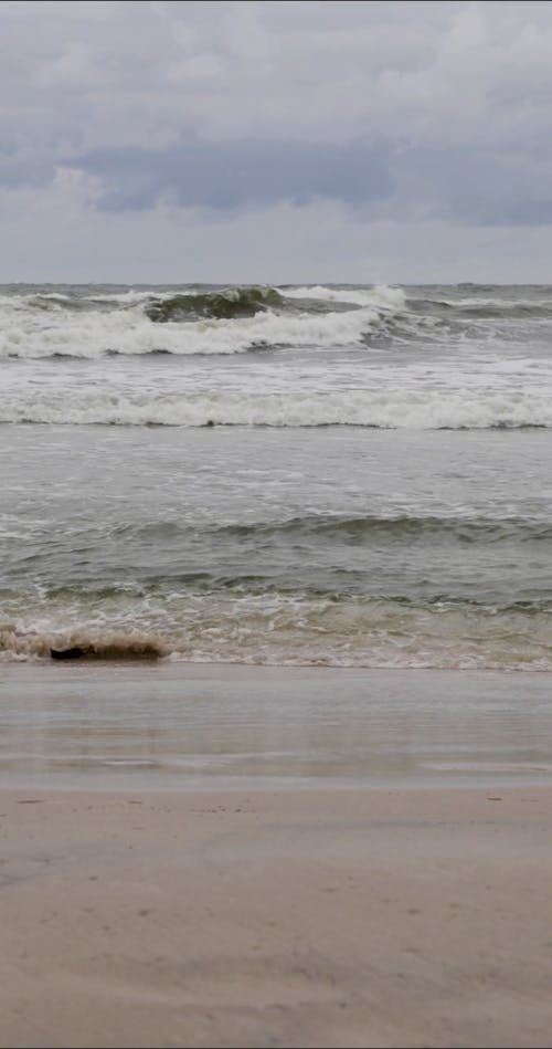 A Video Footage of Beach Waves