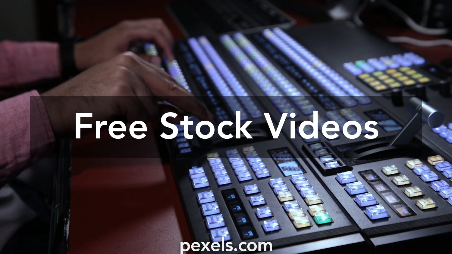 Tv studio backgrounds free download : 122 vidéos de stock – Clips vidéo 4K  et HD