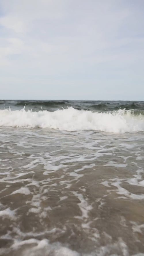 Strong Waves Hitting the Shore