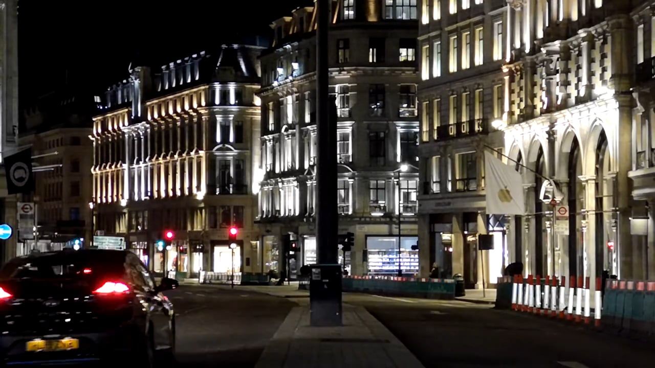 London skyline at night