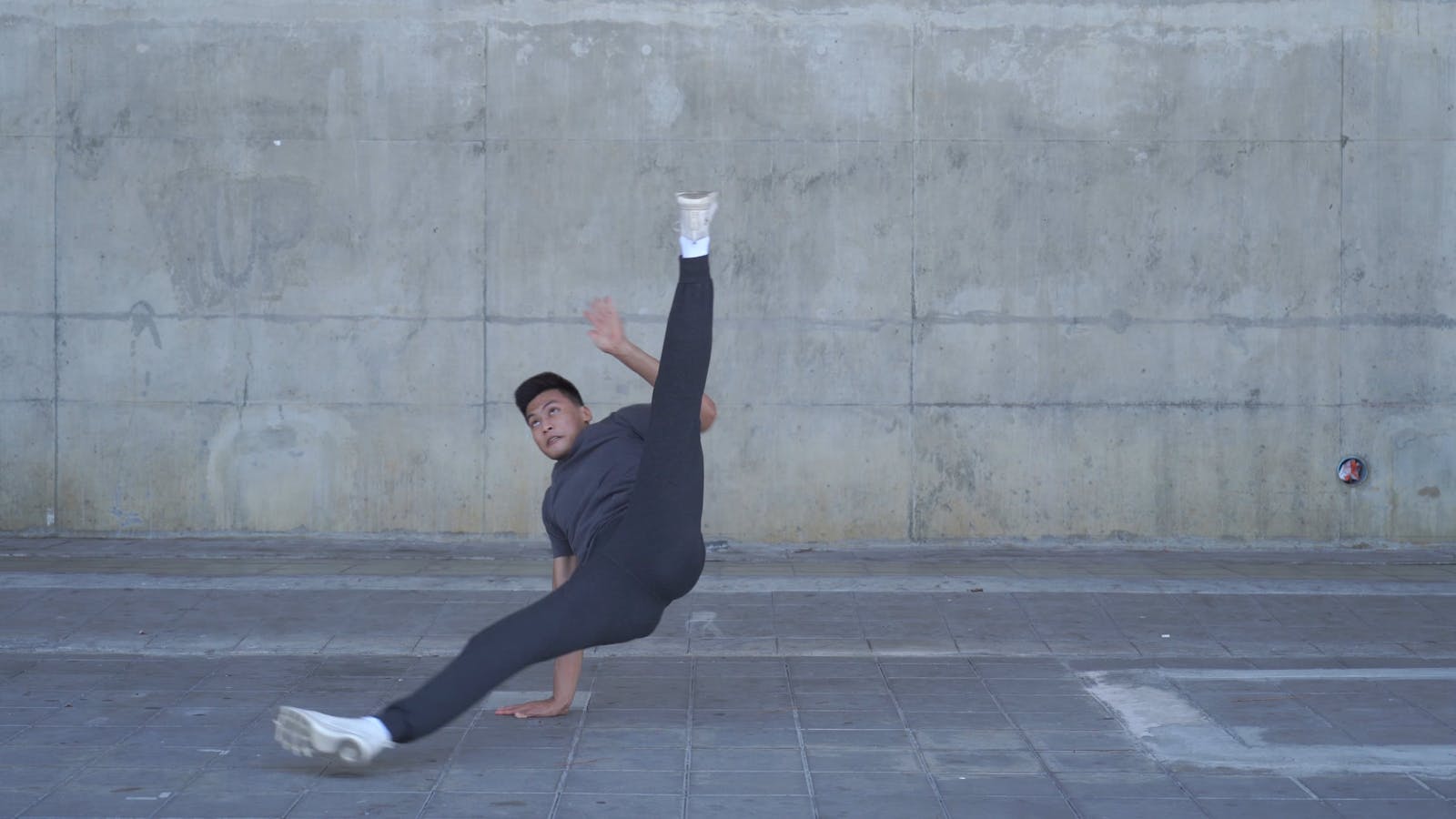 12.045+ Besten Strip dance Kotsenlose Videos · Lizenzfreie Videos