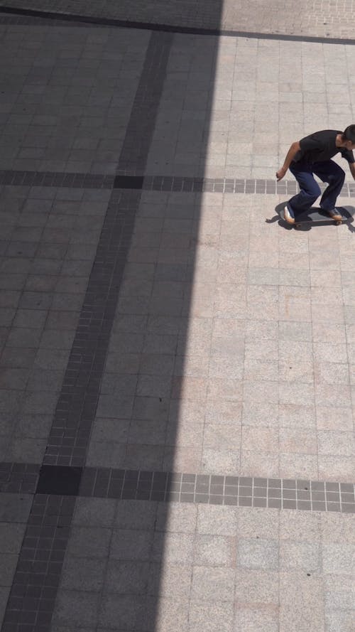 Man Showing His Skateboard Tricks
