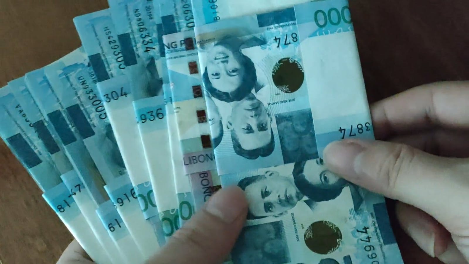 15 pesos mexicanos