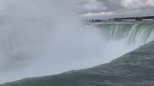 A Huge Waterfalls