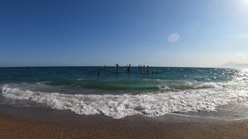 Relaxing Waves Kissing the Shore