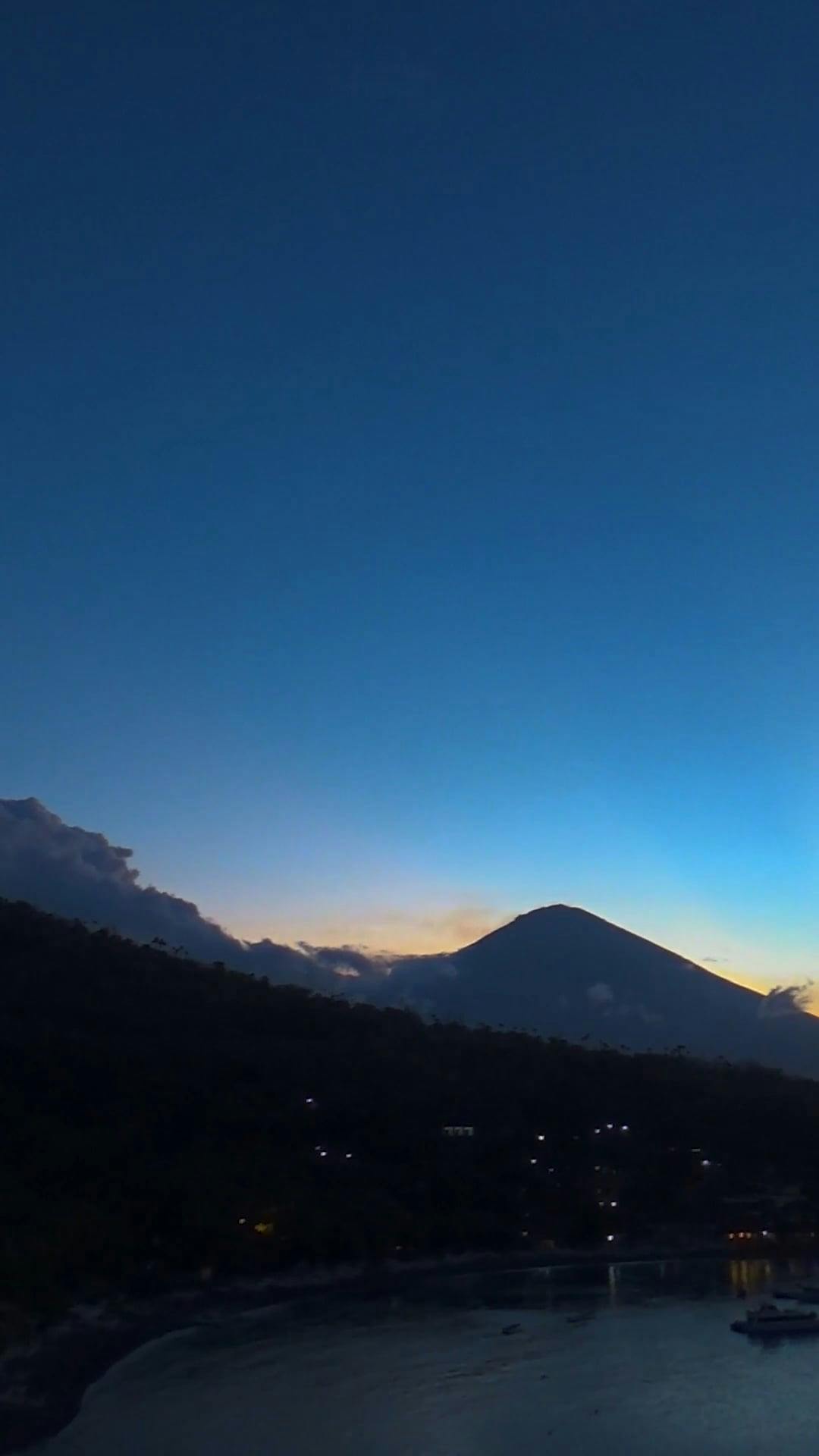 Blades Of Grass · Kho video miễn phí