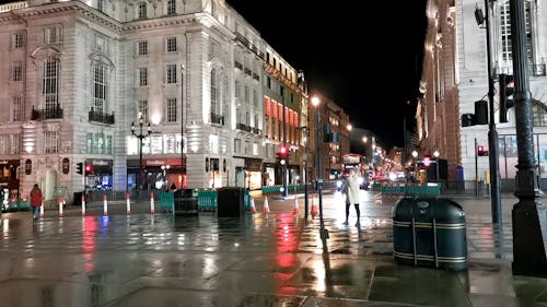 Traffic in London at Night 