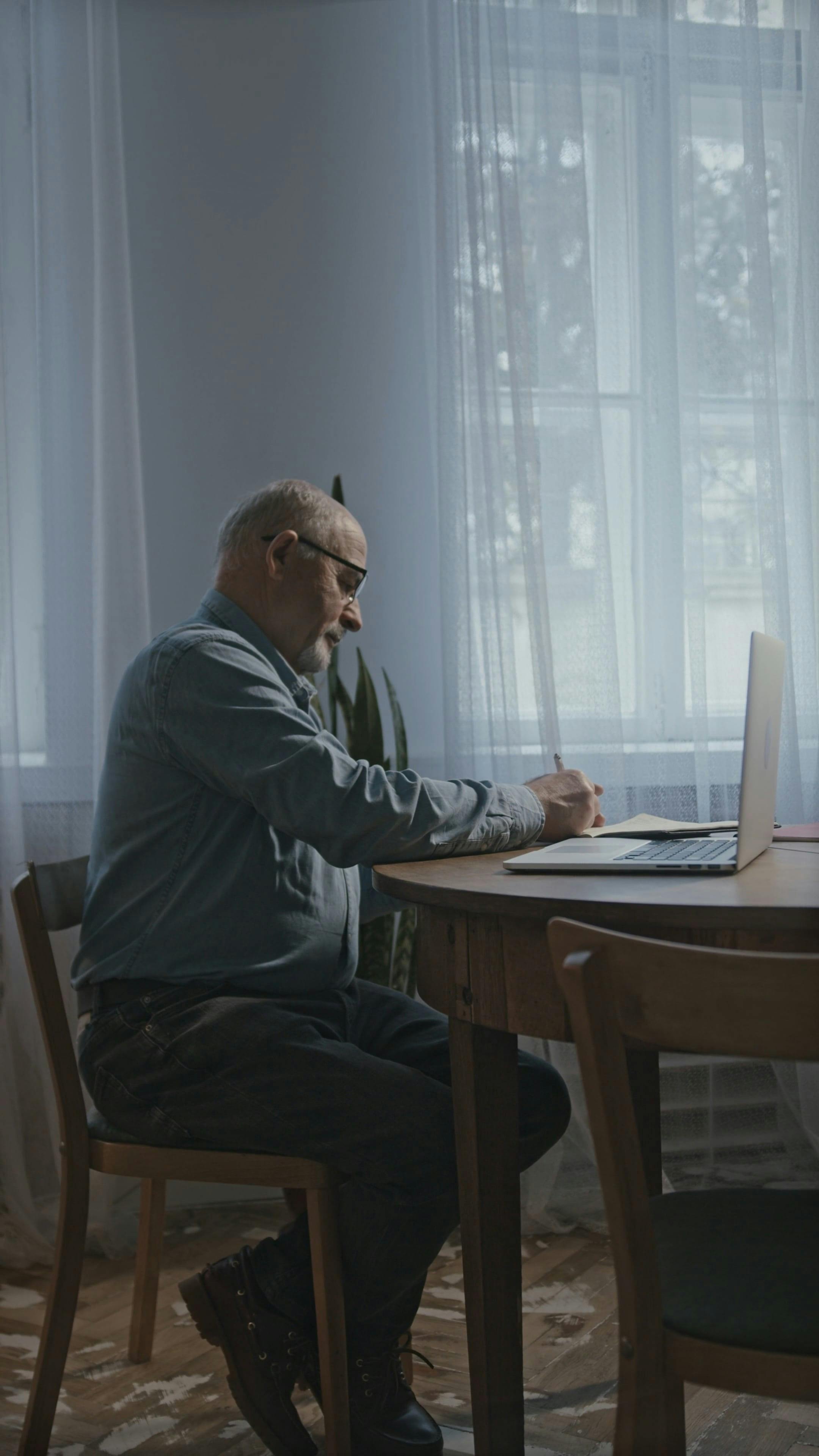 Video by Tima Miroshnichenko