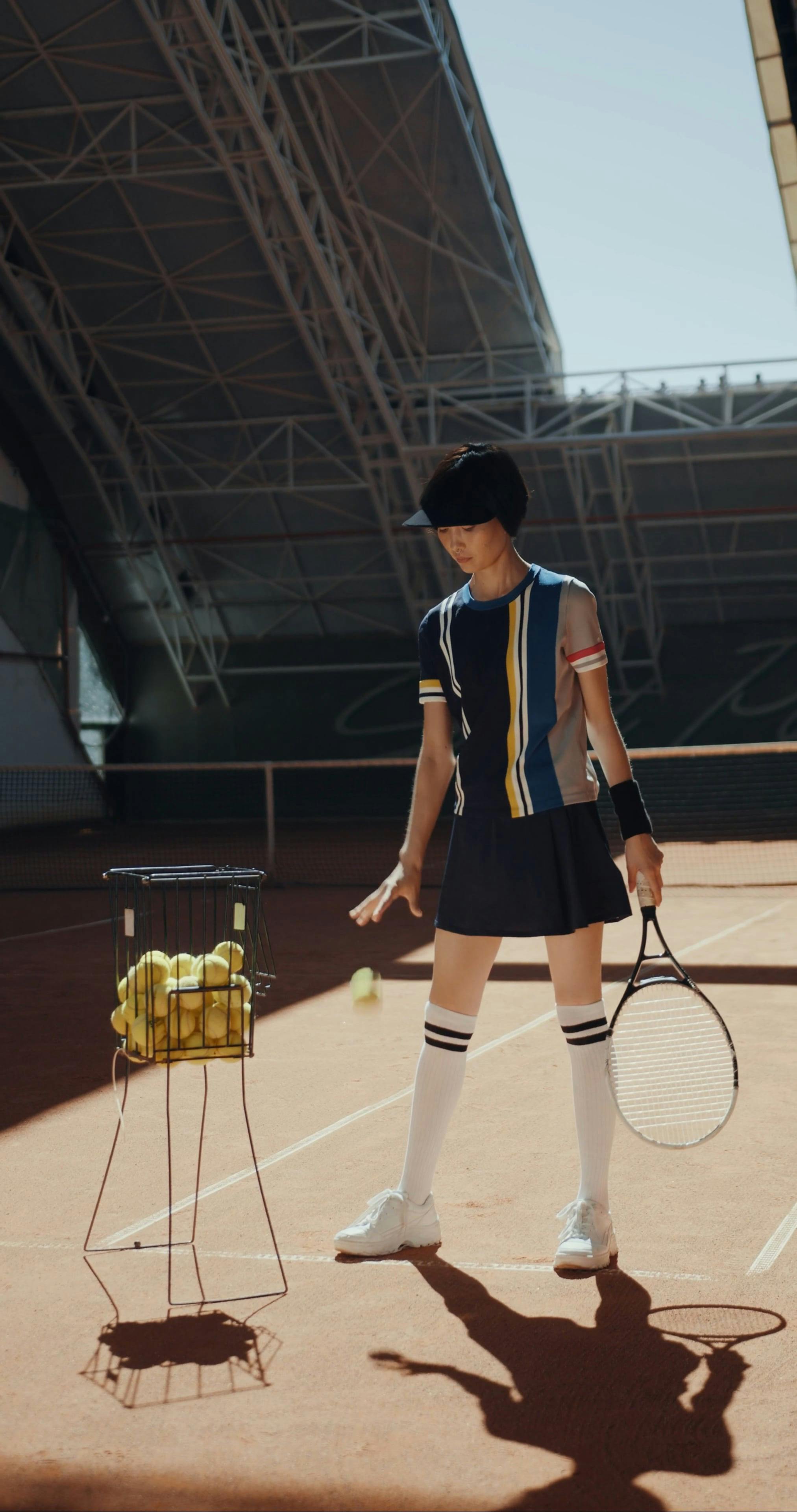 Female Athlete Dribbling a Tennis Ball · Free Stock Video