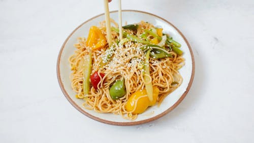 Asian Noddles with Sesame Seeds