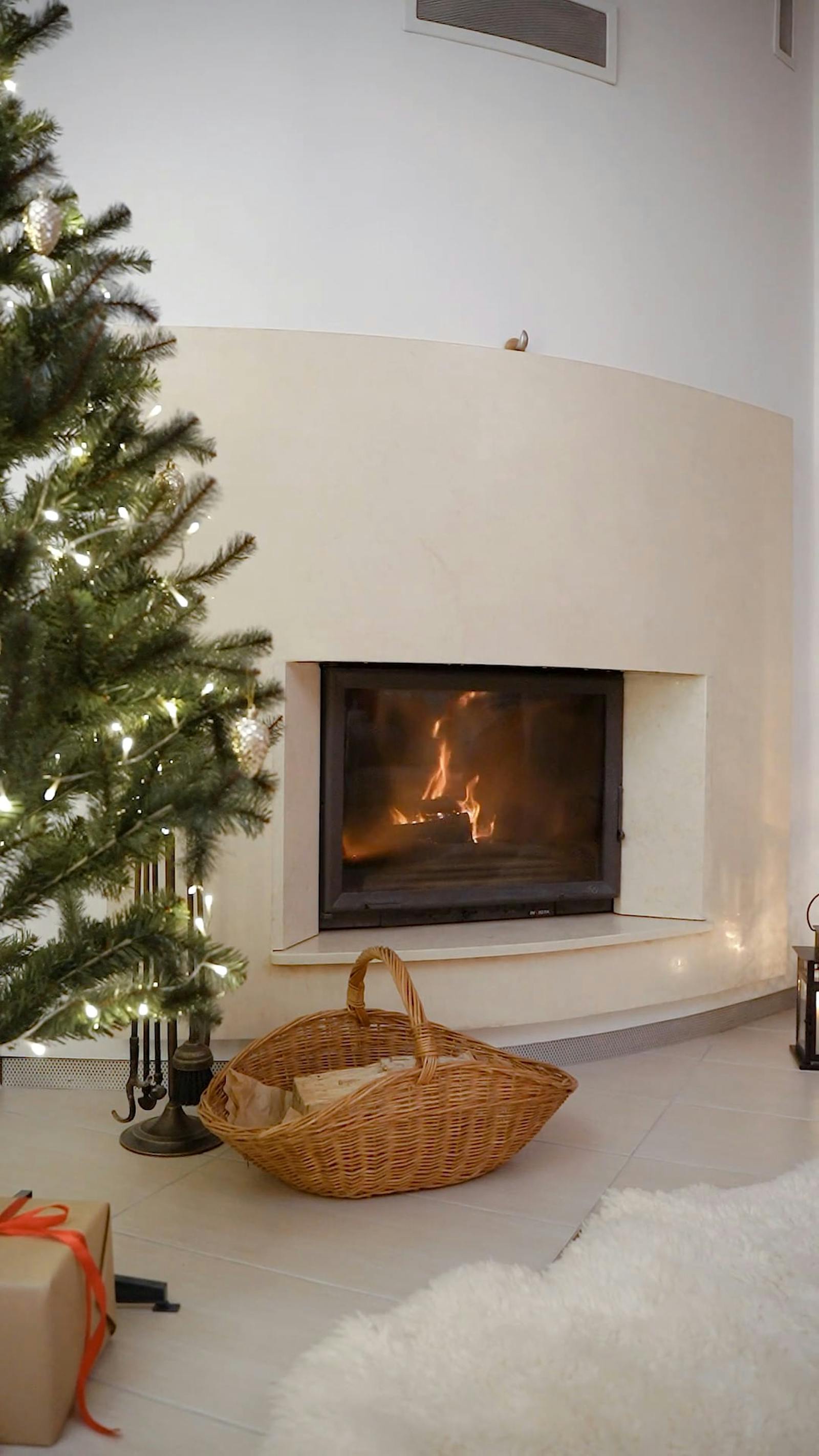 Fireplace Christmas Videos, Download The BEST Free 4k Stock Video ...