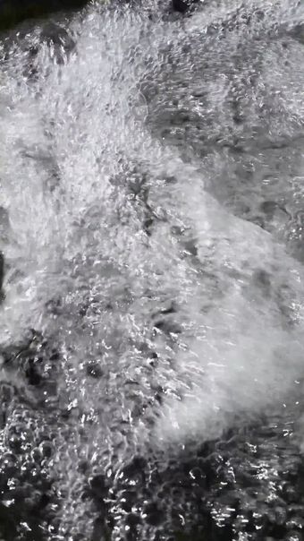 泼水高清视频视频素材