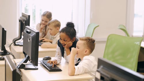 Kids in a Computer 