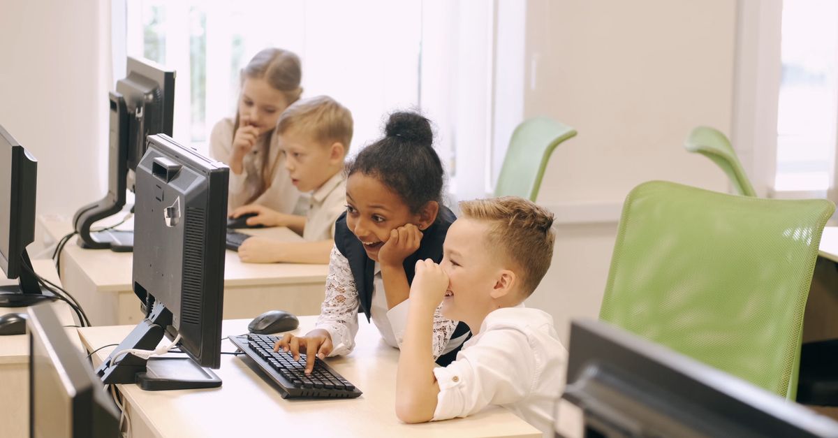 7,991 kids desktop computer stock photos, high-res... Kids in a Computer Free Stock Video Footage, Royalty-Free 4K & HD Video ...