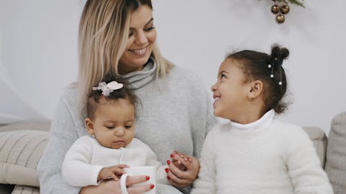 Mom with Daughters 