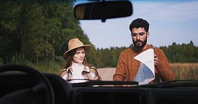 couple checking the map