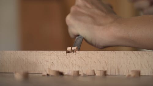 Spacing A Wood With A Chisel