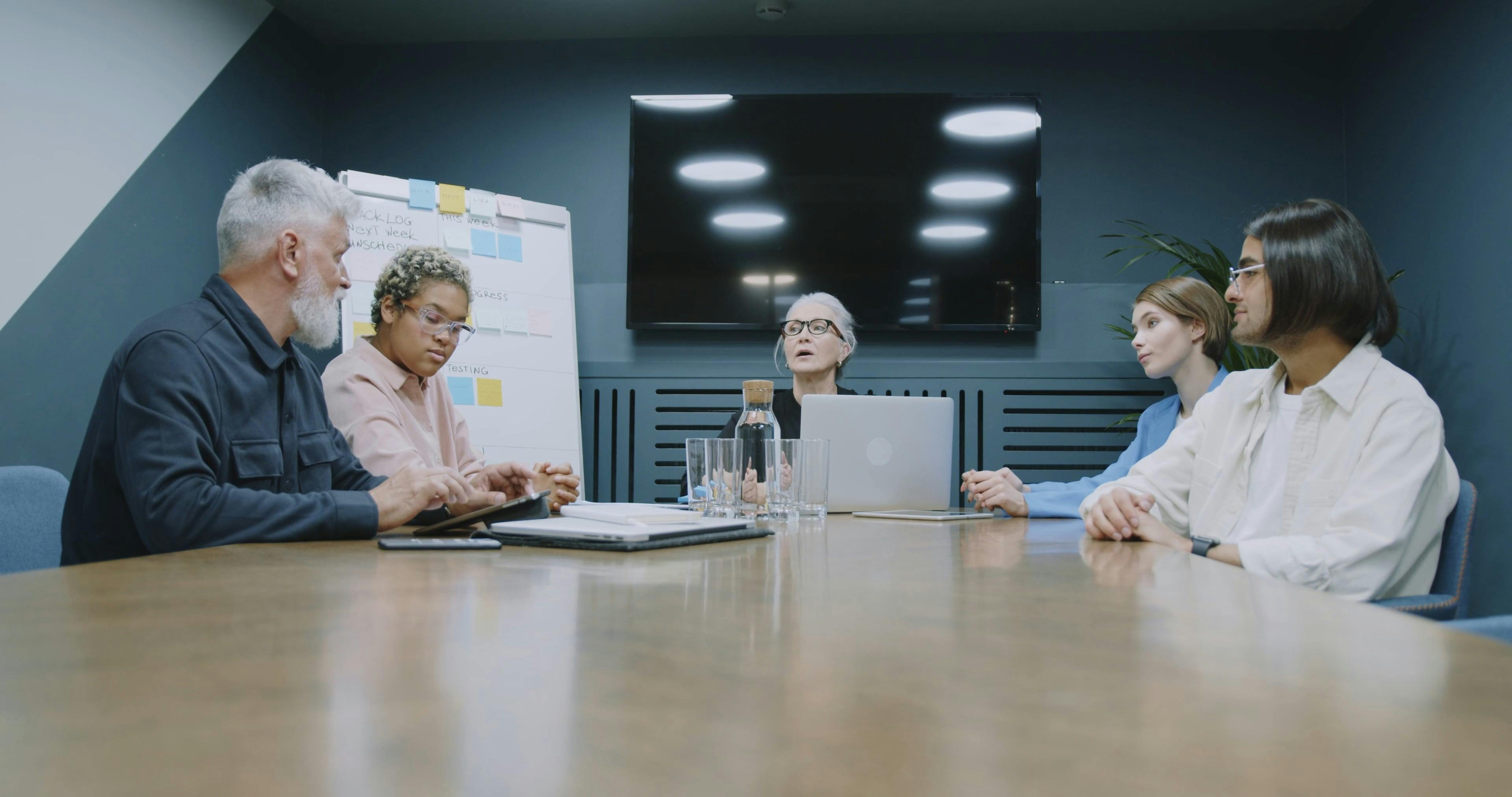 Video by cottonbro studio