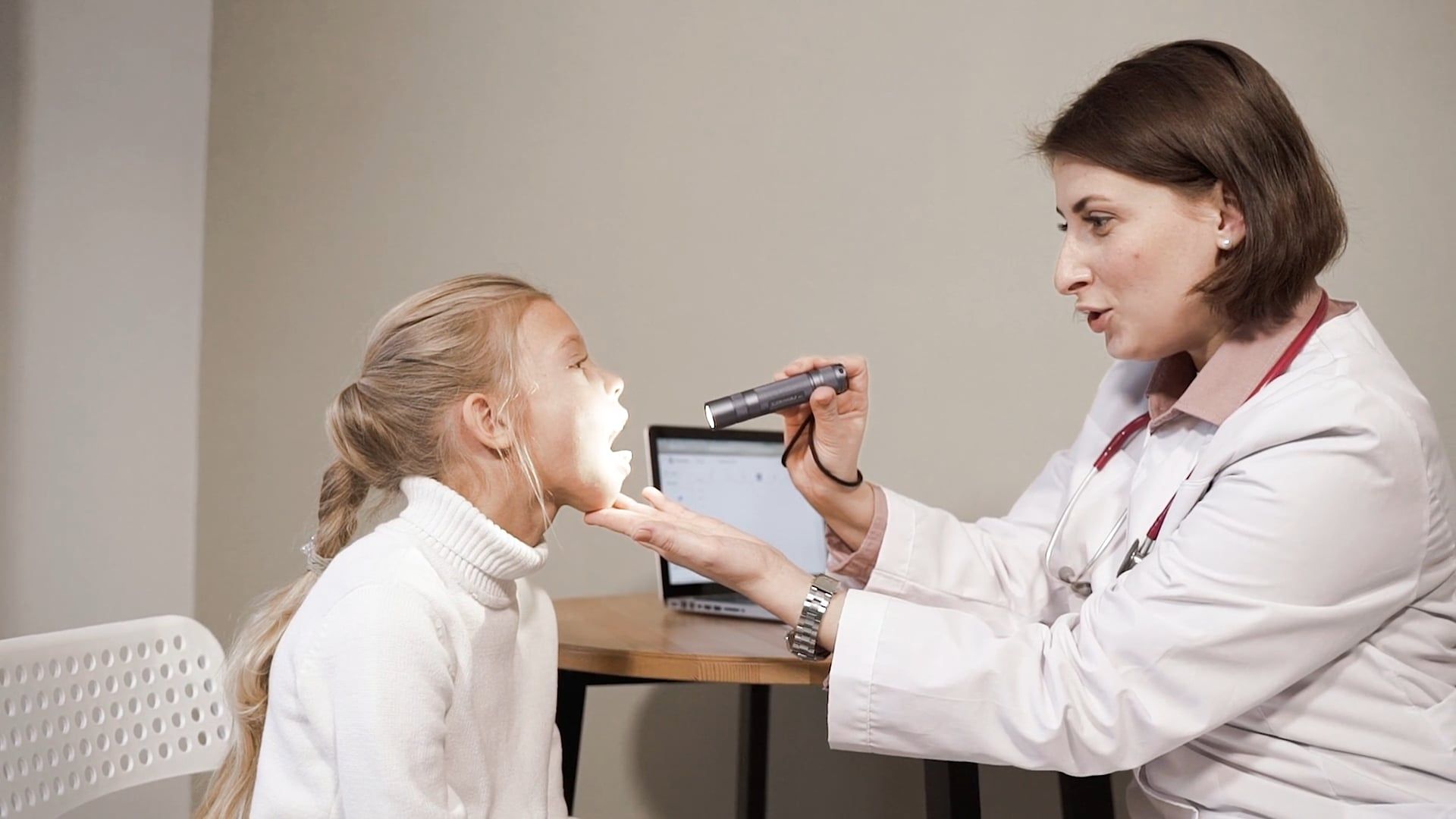 Medical Examination Videos, Download The BEST Free 4k Stock Video ...