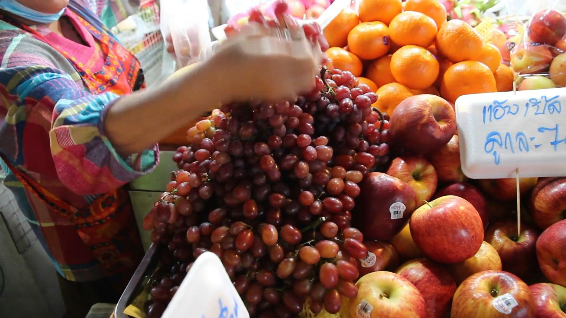 Girl Eating an Apple · Free Stock Video