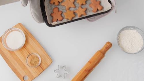 Biscotti Di Pan Di Zenzero Appena Sfornati