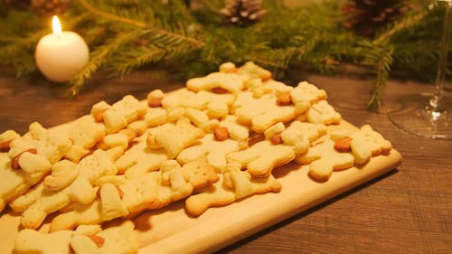 Baked Bear Shaped Christmas Cookies