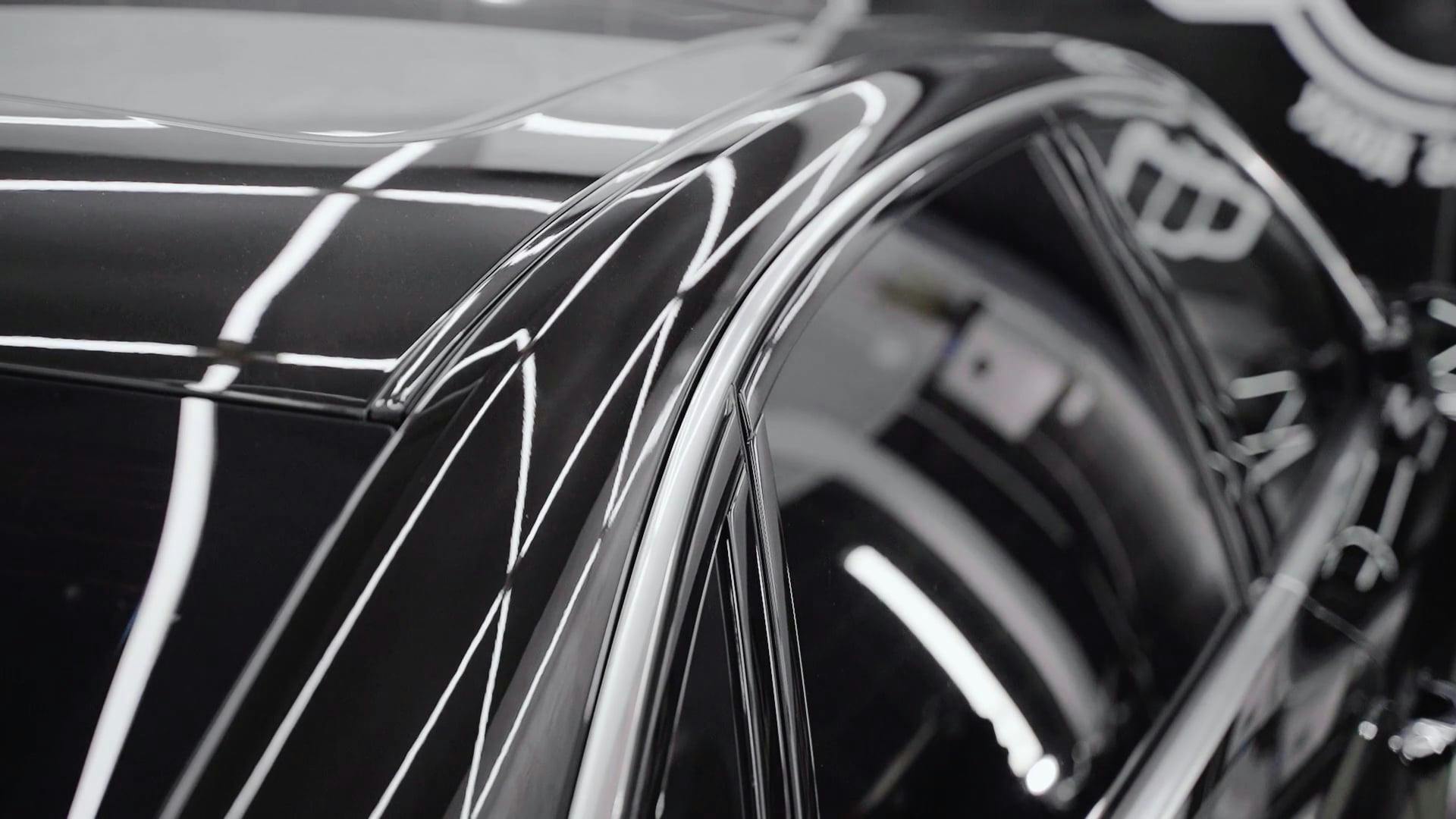 CloseUp Video of Polished Car Roof · Free Stock Video