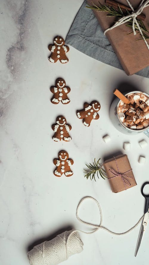 Stop Motion Video of Gingerbread Cookies