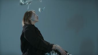 损失金钱视频素材