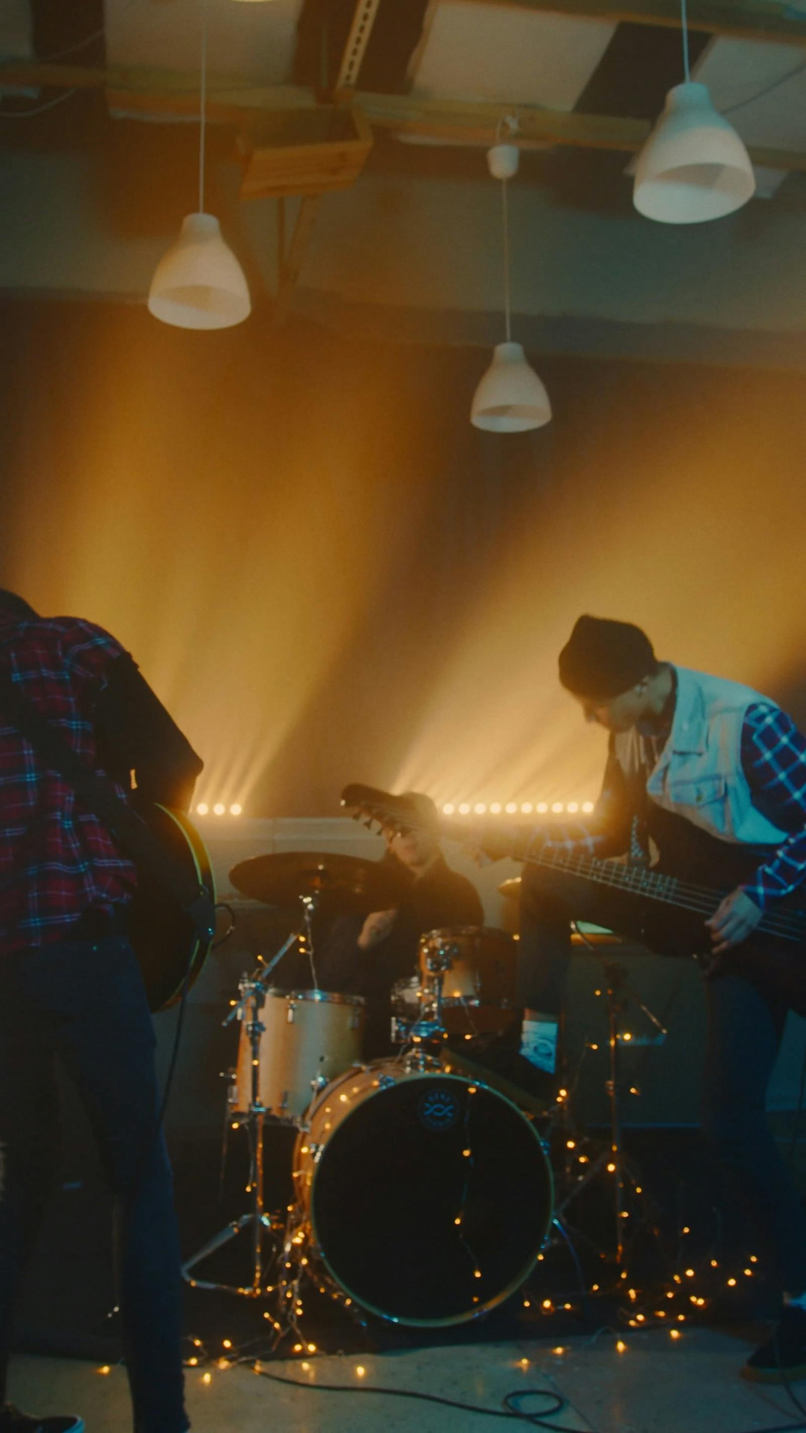 Lamp Band Videos, Download The BEST Free 4k Stock Video Footage & Lamp Band HD Video Clips