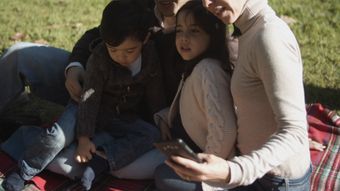 亲人高清视频免费下载视频素材