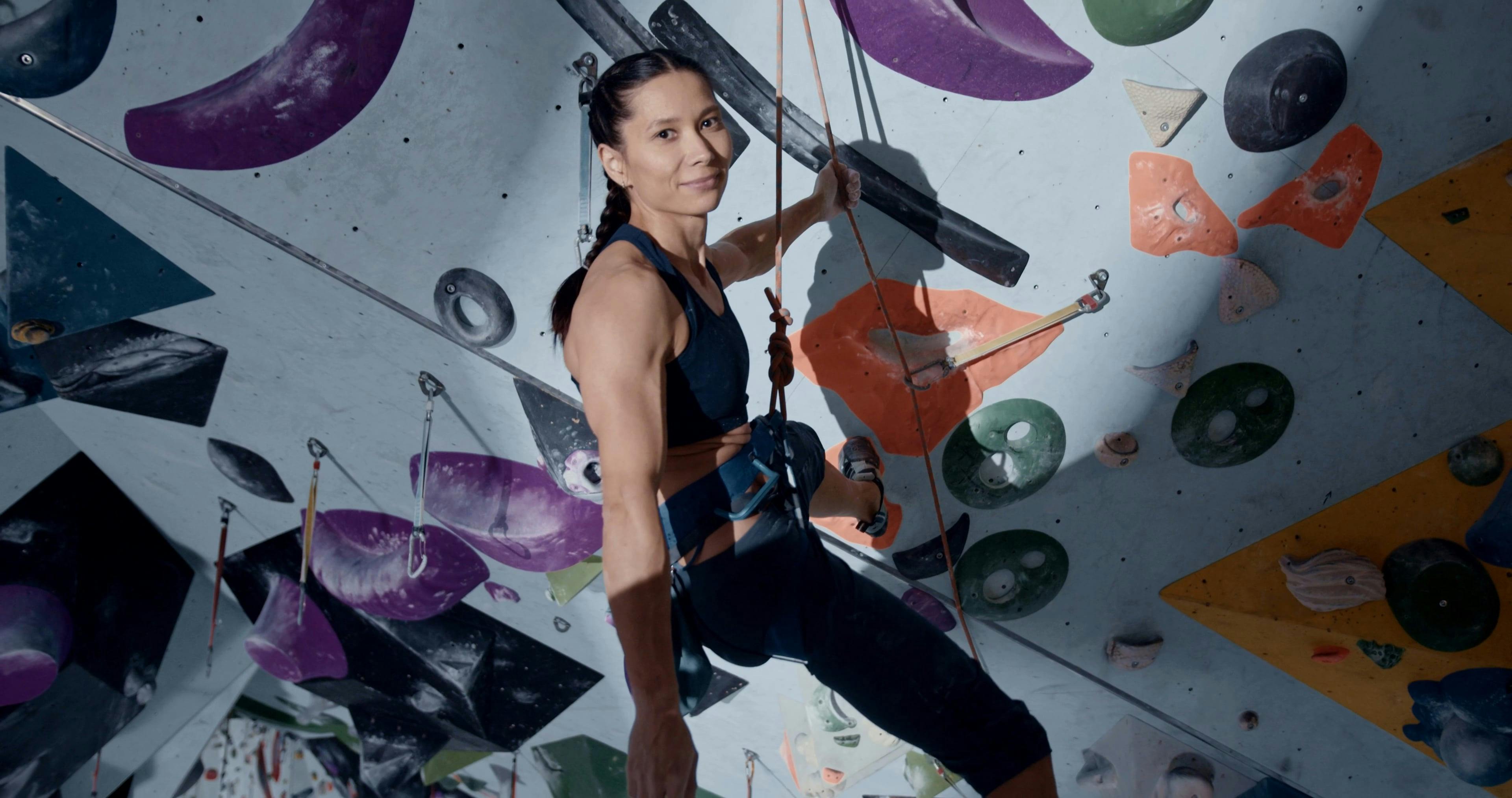 A Woman Hanging on a Rope · Free Stock Video