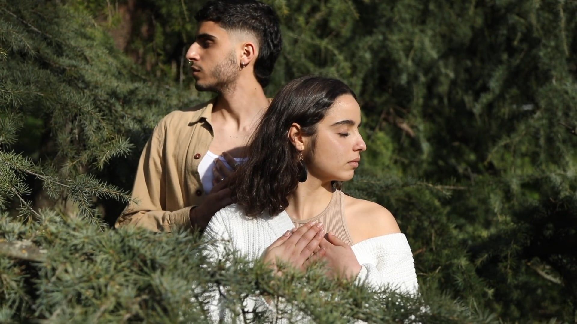 Signs Your Twin Flame Is Thinking About You