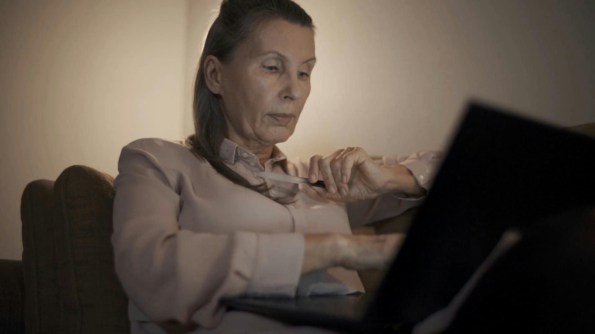 File225088 Gonggong (2007 Or10) And Eris Orbits, Jan2018, Side View