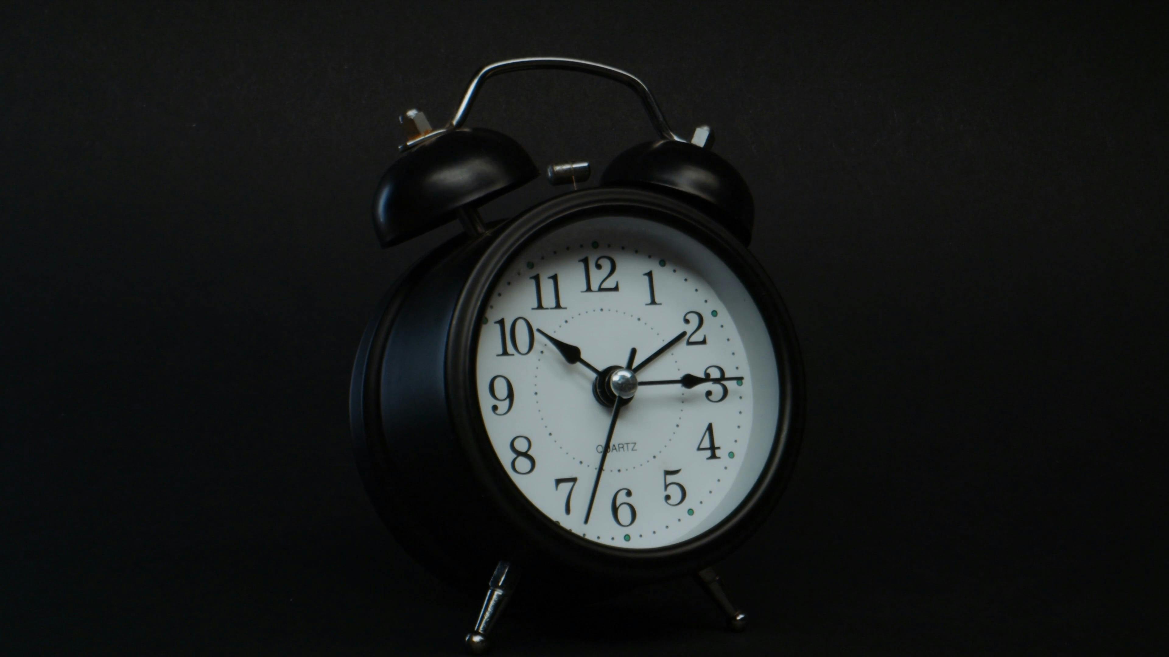 A Macro Shot of an Alarm Clock · Free Stock Video
