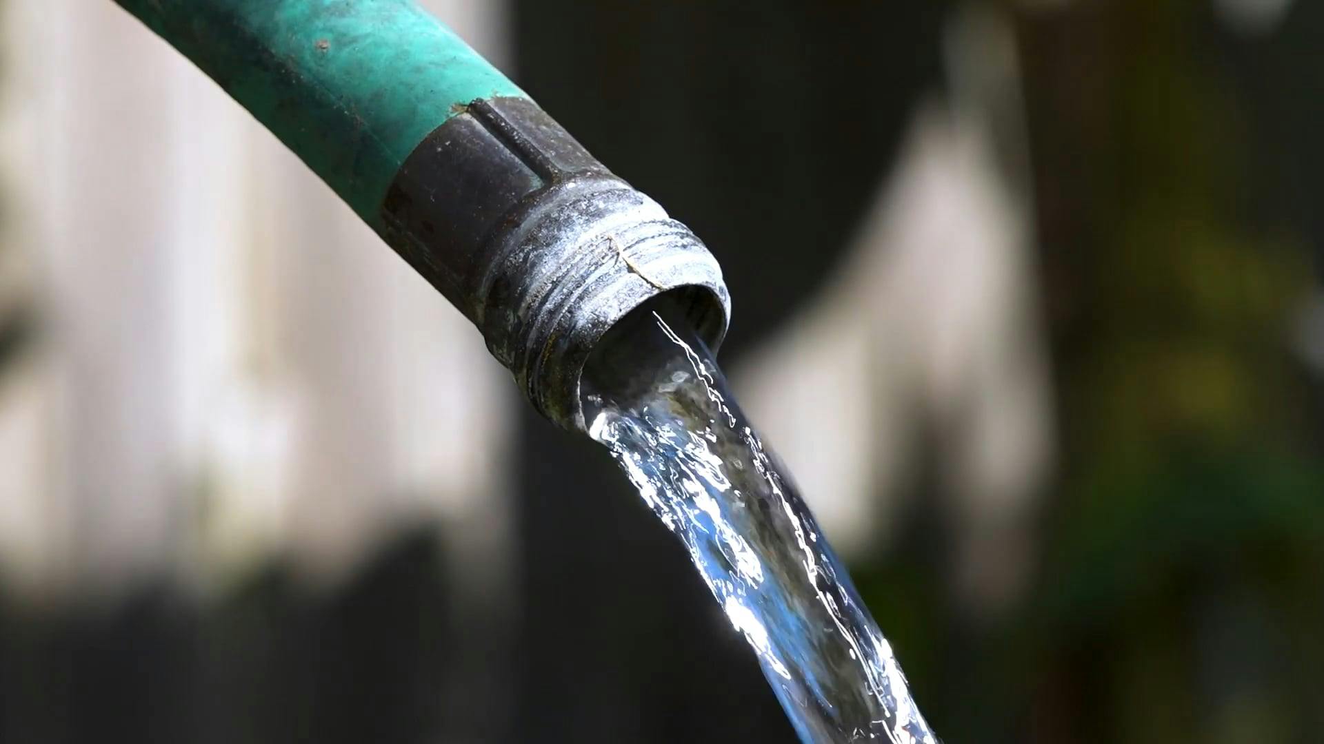 Water Coming Out of the Hose · Free Stock Video