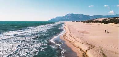 drone footage of coastline during daytime