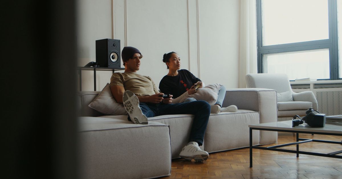 People Using Console People Playing Game Console Free Stock Video Footage, Royalty-Free 4K ...