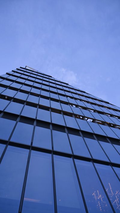 Laura Tancredi's architecture modern video
