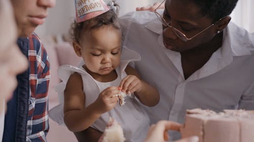 Video of People Eating Cake