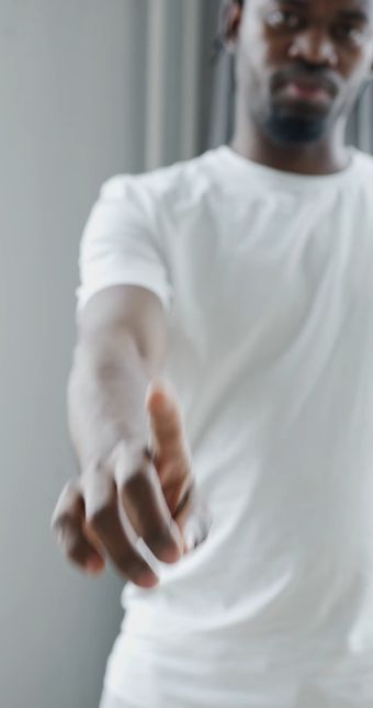 被人指着鼻子辱骂高清视频视频素材