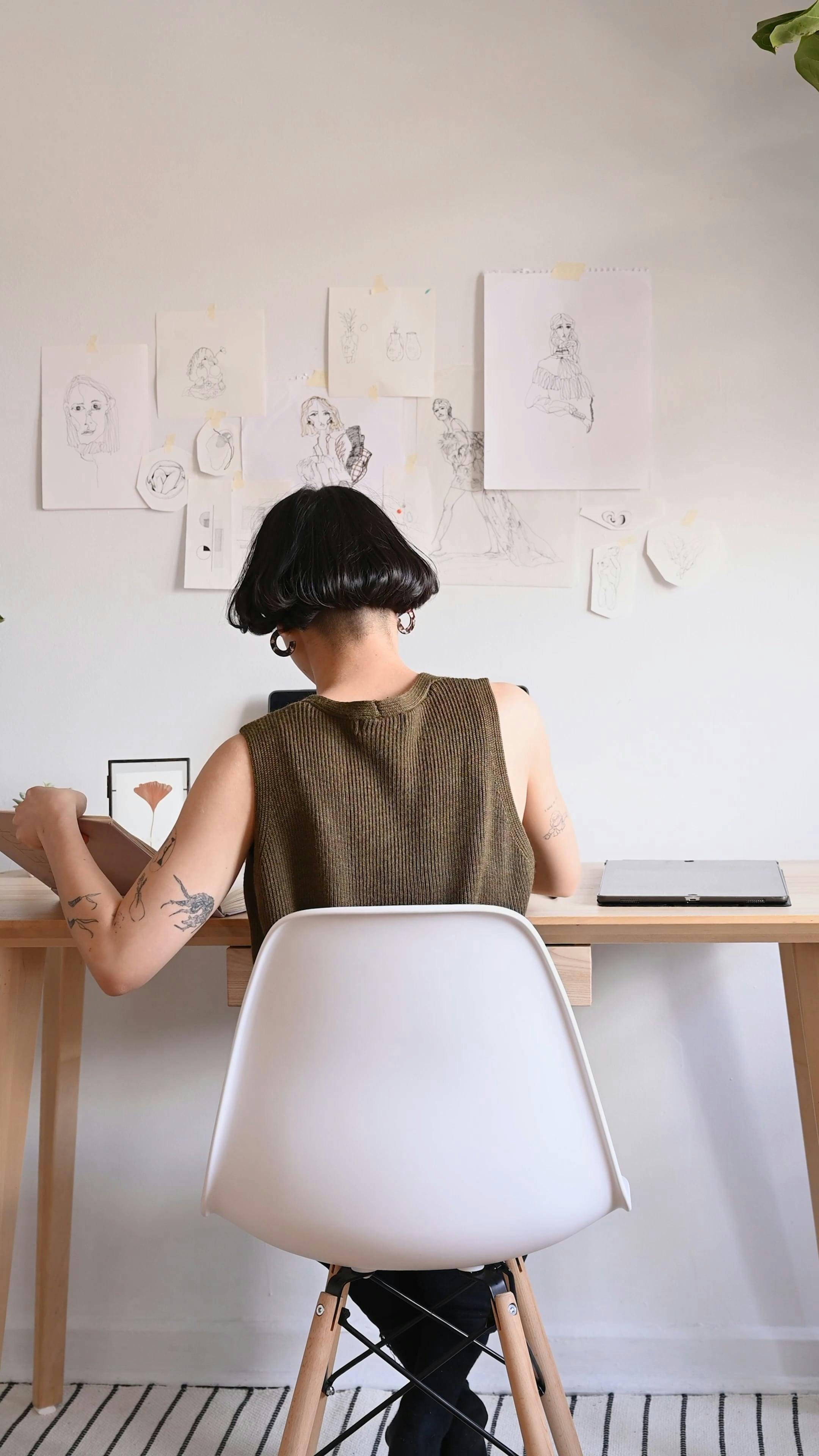 Sketchbook Drawings Videos, Download The BEST Free 4k Stock Video