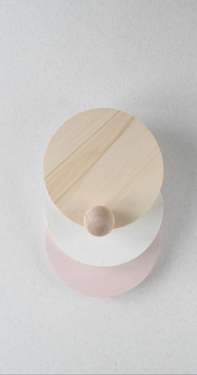KATRIN  BOLOVTSOVA's abstract art motion video
