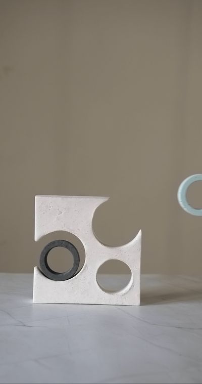 KATRIN  BOLOVTSOVA's geometric patterns animation video