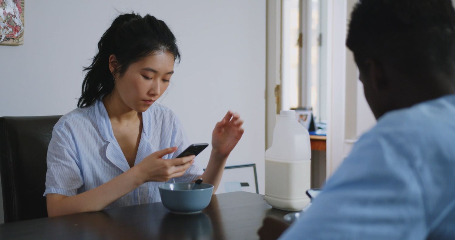 Using Phone While Eating Videos, Download The BEST Free 4k Stock Video ...