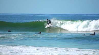 man surfing during daytime